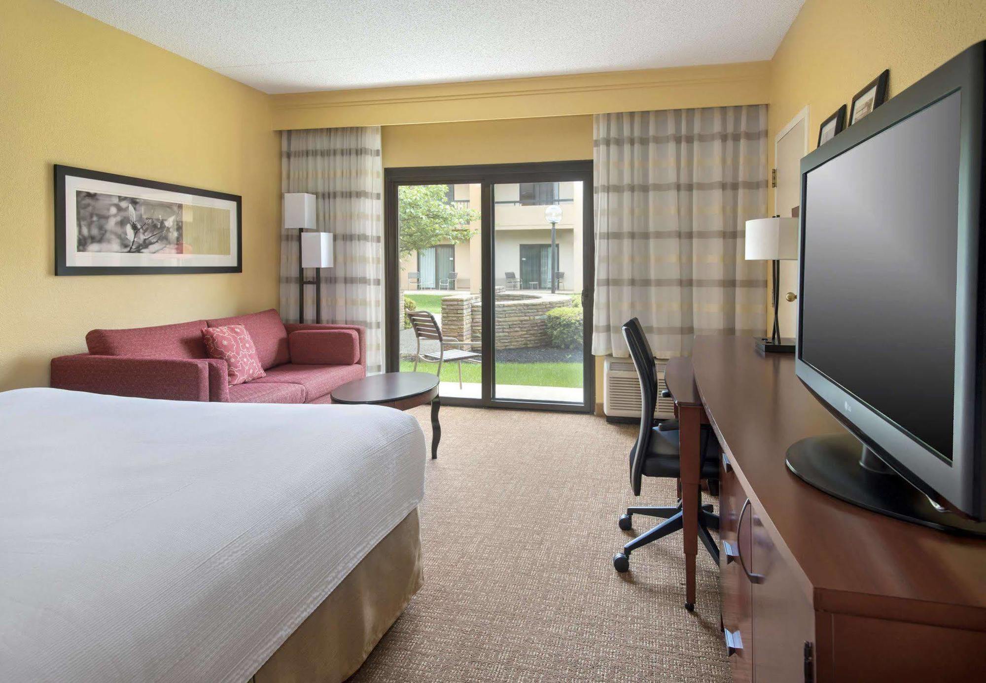 คอร์ตยาร์ด ซินซิแนตติ บลู แอช Hotel บลูแอช ภายนอก รูปภาพ