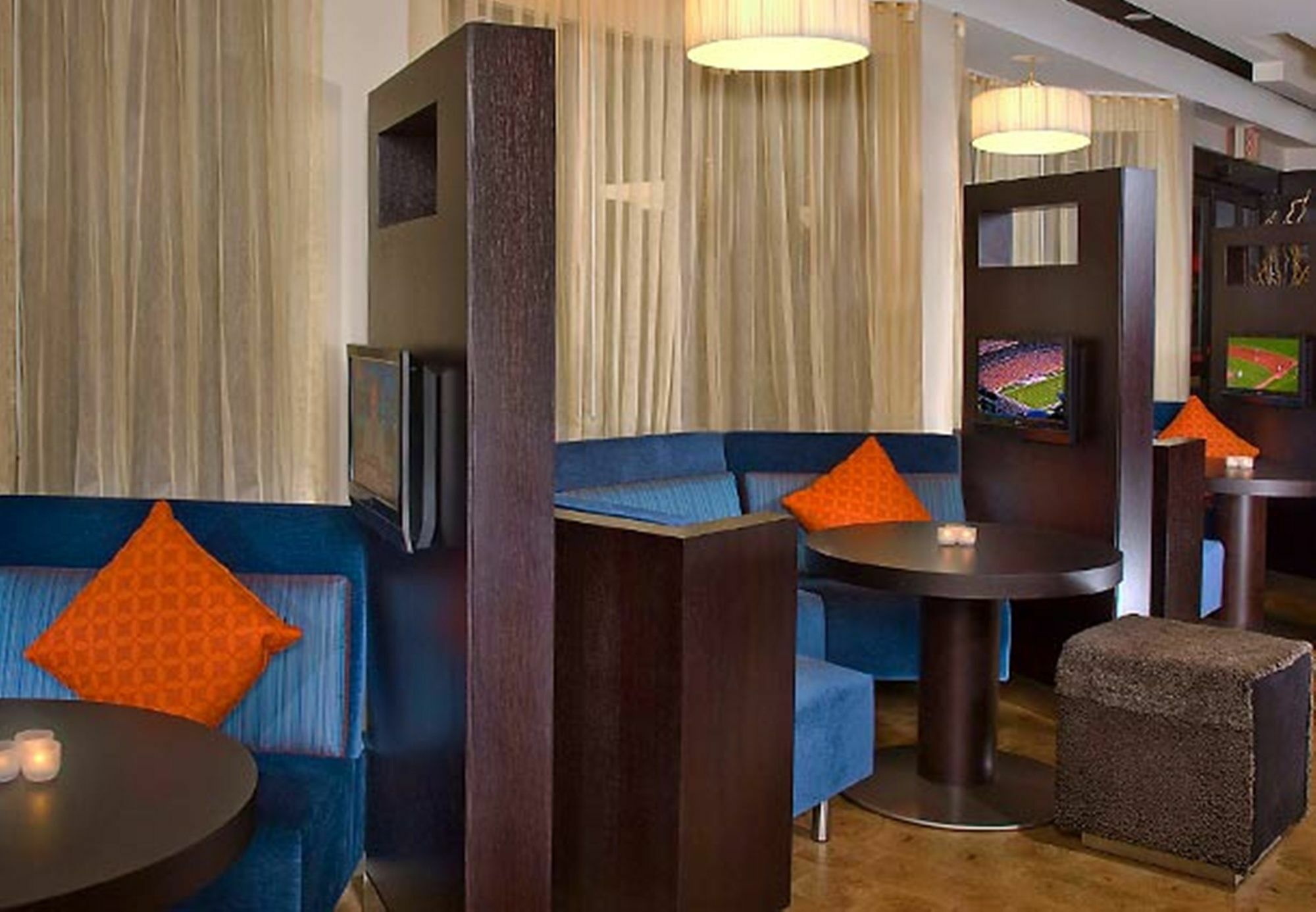 คอร์ตยาร์ด ซินซิแนตติ บลู แอช Hotel บลูแอช ภายนอก รูปภาพ